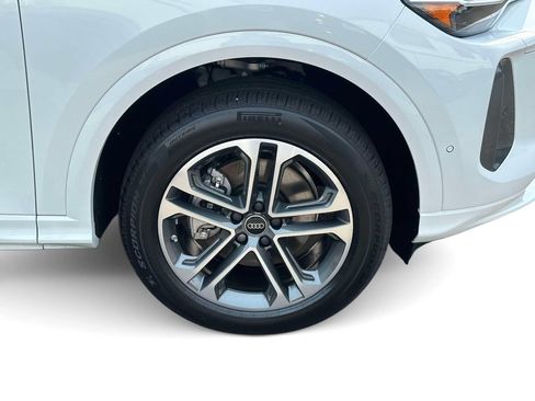 New 2026 Audi Q5 Premium Plus AWD/4WD image 11