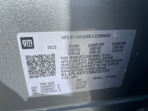 Used 2025 Buick Envista Preferred image 23