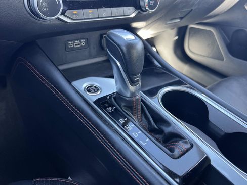 Used 2023 Nissan Altima 2.5 SR image 16