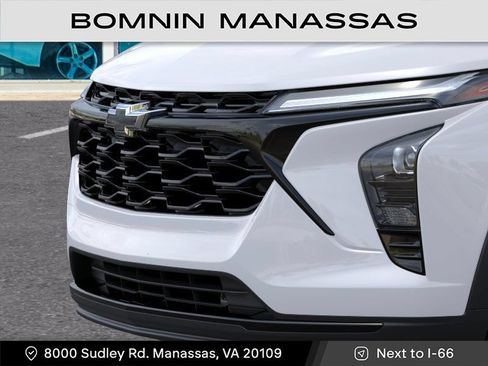 New 2026 Chevrolet Trax LT w/ Midnight Edition FWD image 13