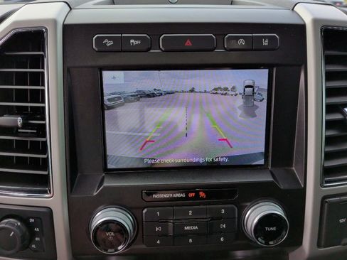 Used 2020 Ford F150 Lariat w/ Equipment Group 502A Luxury AWD/4WD image 29