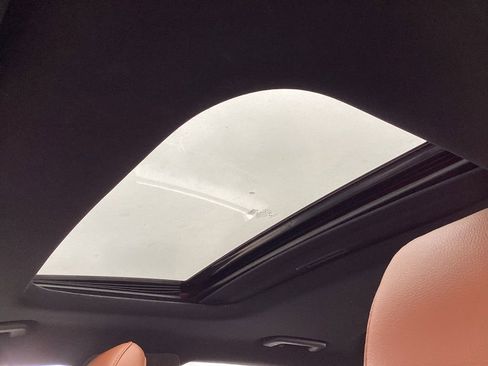 Used 2019 Ford Fusion Titanium image 5