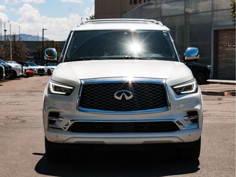 Used 2023 INFINITI QX80 Sensory w/ Cargo Package AWD/4WD image 2