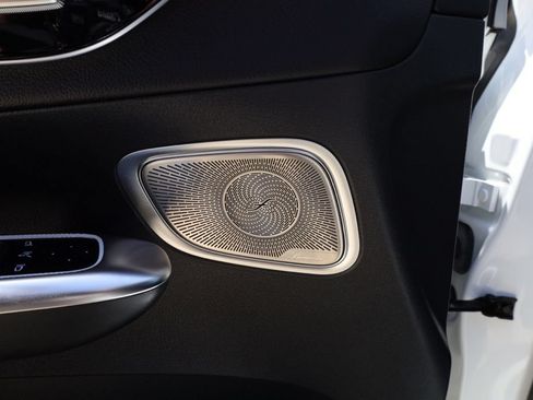 Certified 2024 Mercedes-Benz GLC 300 4MATIC image 25