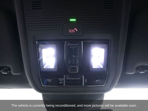 Used 2023 Volkswagen ID.4 Pro S Plus image 23