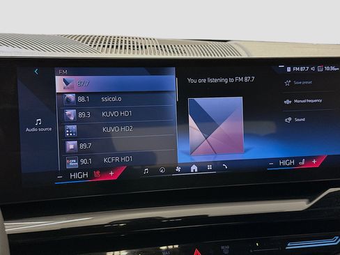 Used 2024 BMW 530i xDrive image 21