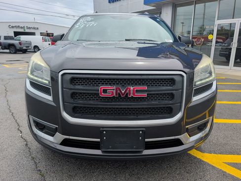 Used 2016 GMC Acadia SLE AWD/4WD image 2