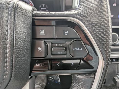Used 2023 Toyota Tundra Platinum AWD/4WD image 29