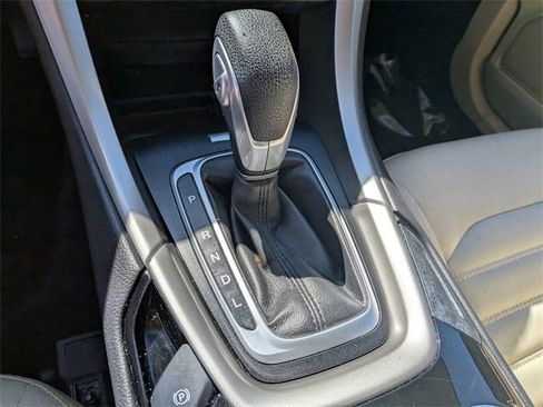 Used 2014 Ford Fusion SE image 18