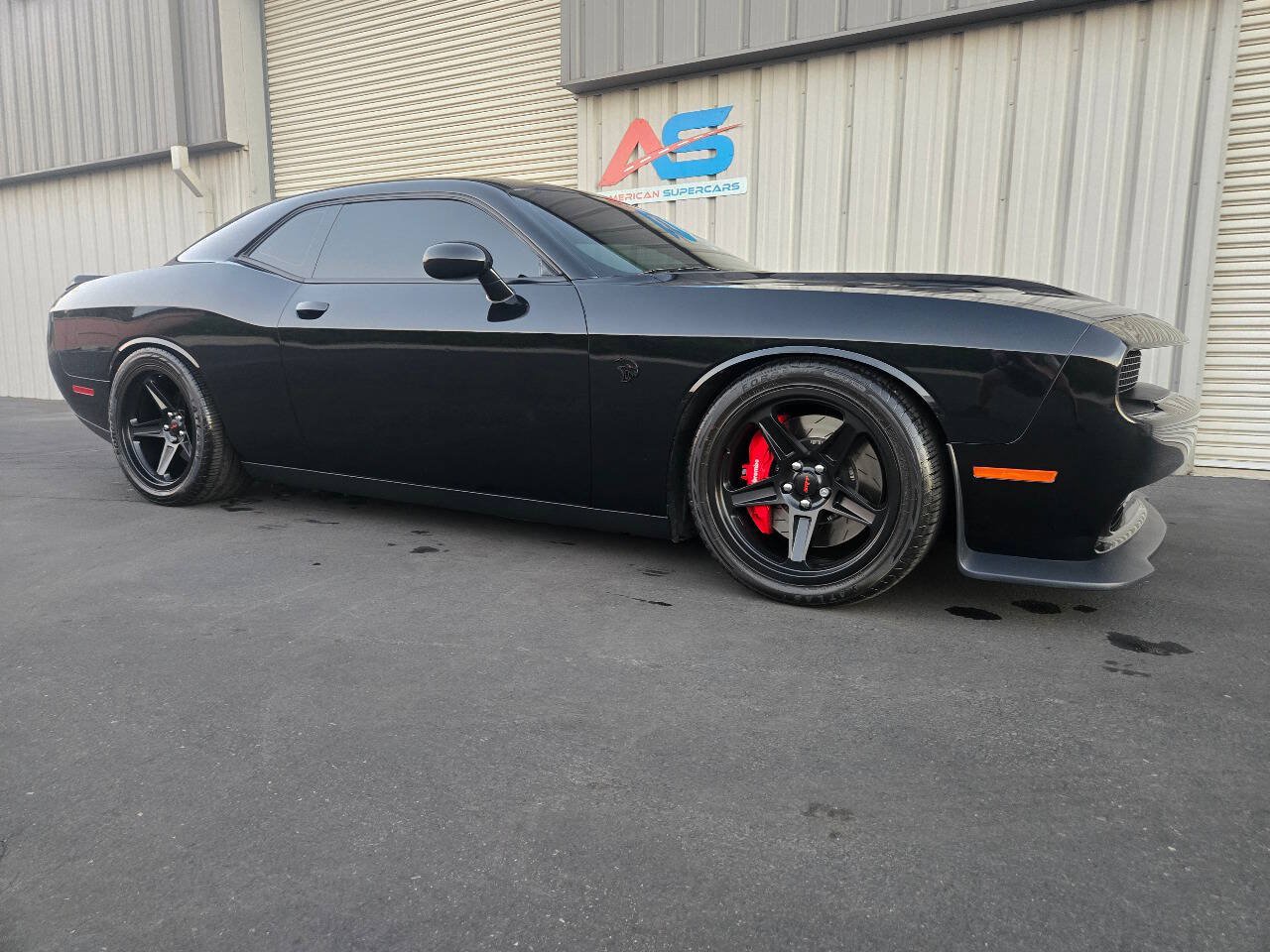 Used 2015 Dodge Challenger SRT Hellcat RWD image 11