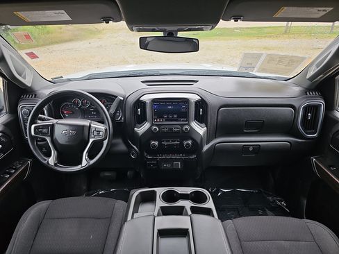 Used 2020 Chevrolet Silverado 1500 RST w/ Bed Protection Package AWD/4WD image 19