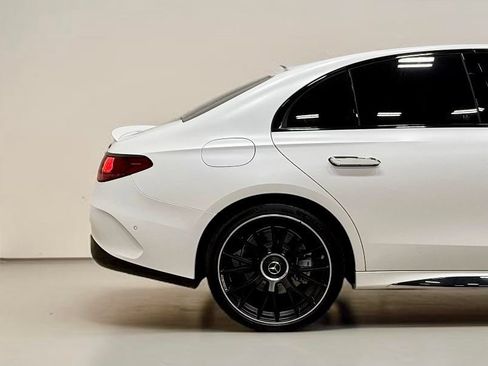 Used 2025 Mercedes-Benz E 53 AMG e 4MATIC Sedan image 17
