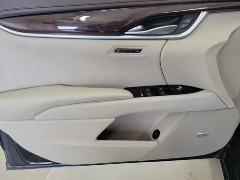 Used 2017 Cadillac XTS Premium Luxury FWD image 20