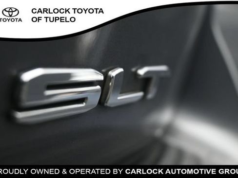 Used 2021 GMC Yukon SLT w/ SLT Luxury Plus Package AWD/4WD image 14
