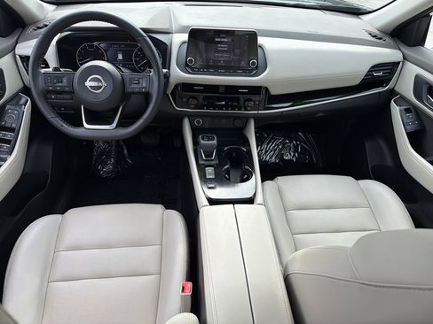 Certified 2023 Nissan Rogue SL FWD image 15