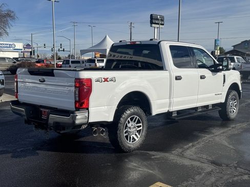 Used 2020 Ford F250 XLT image 3