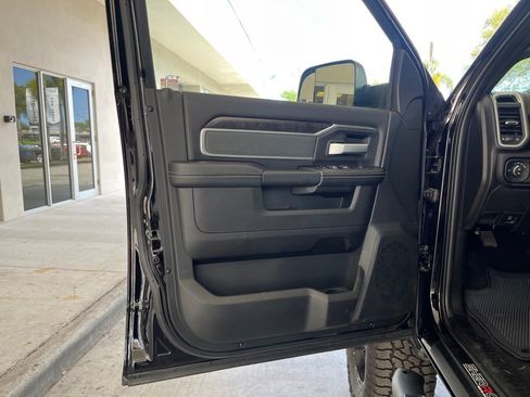 New 2022 RAM 2500 Big Horn w/ Level C Equiment Group image 33