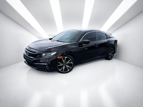 Used 2020 Honda Civic Sport image 2