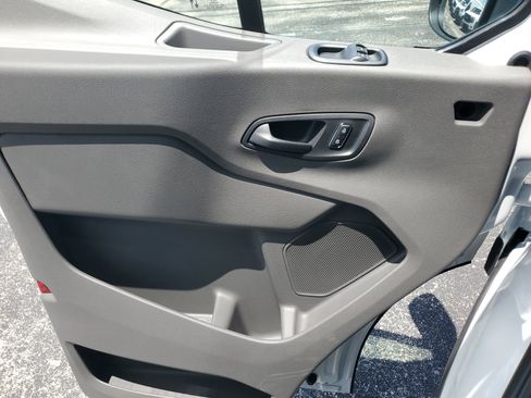 New 2026 Ford Transit 250 148 High Roof Extended image 18