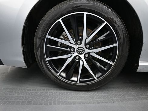 Used 2023 Toyota Camry SE FWD image 10