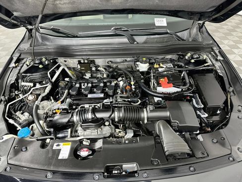 Used 2018 Honda Accord LX image 27