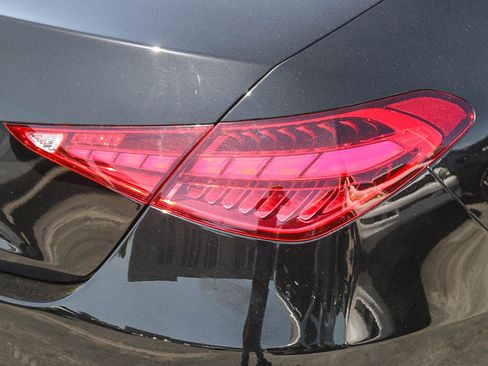 Used 2025 Mercedes-Benz C 300 Sedan image 10