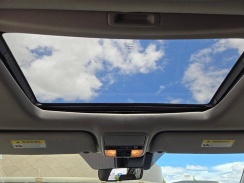 Used 2019 Honda Odyssey Elite image 14