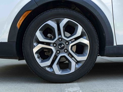 Used 2020 Kia Soul X-Line FWD image 14