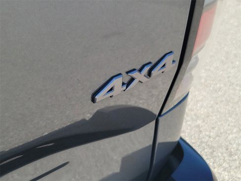 Used 2022 Nissan Frontier S w/ Technology Package image 13