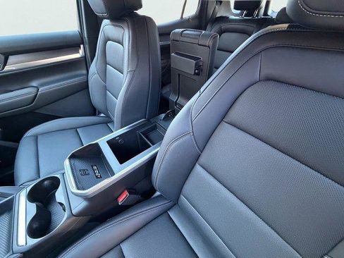 New 2026 GMC Terrain Elevation w/ Elevation Premium Package image 24