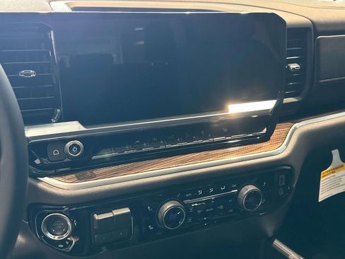 New 2026 Chevrolet Silverado 1500 LT image 25