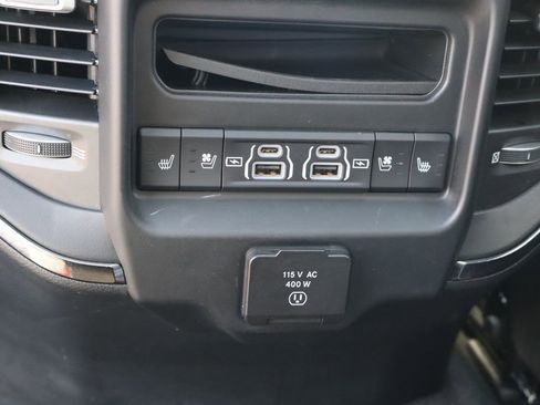 Used 2024 RAM 1500 Limited AWD/4WD image 31