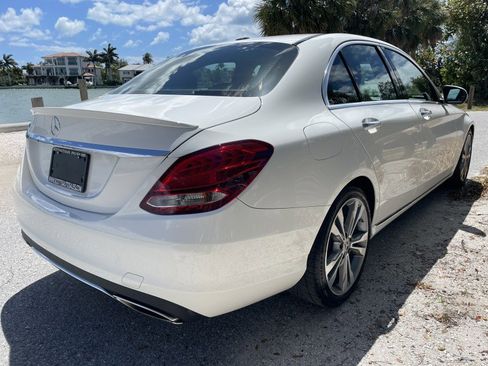 Used 2018 Mercedes-Benz C 300 Sedan image 6