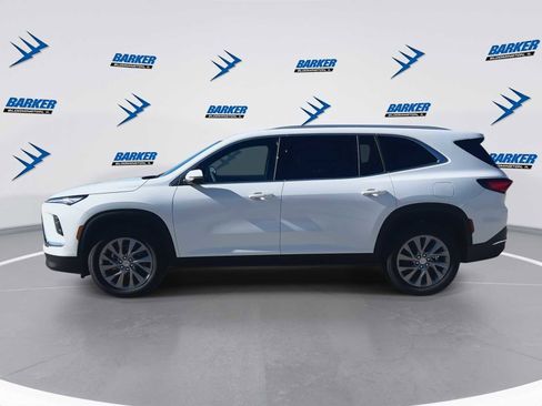 New 2026 Buick Enclave Preferred w/ Power Package image 5