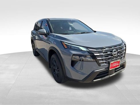 New 2026 Nissan Rogue SV FWD image 7