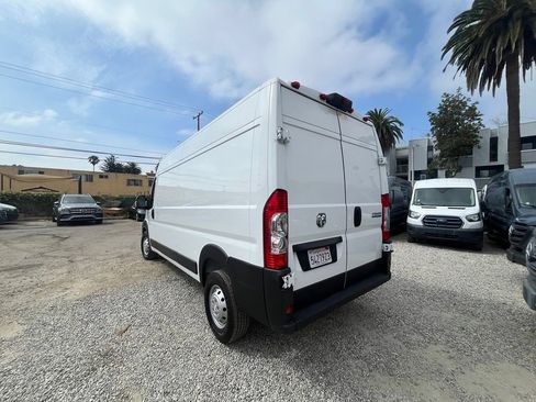Used 2023 RAM ProMaster 2500 FWD image 12