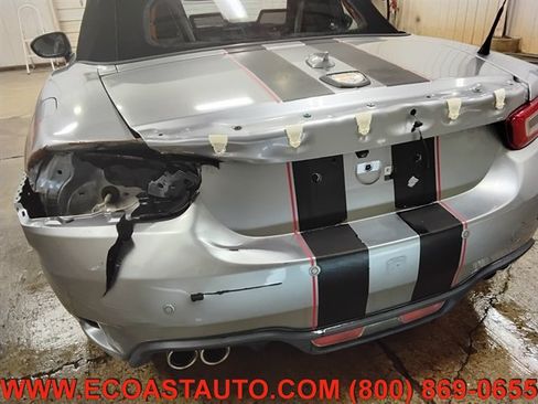 Used 2017 FIAT 124 Spider Abarth RWD image 15