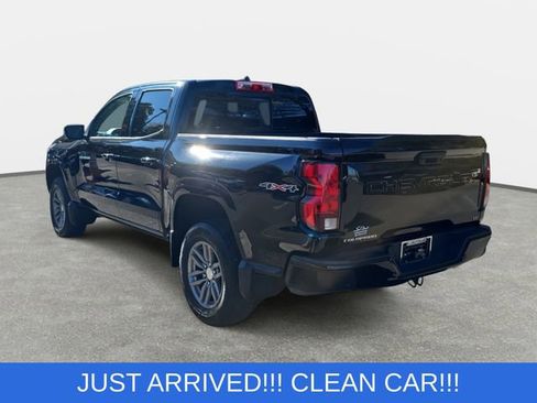 Used 2023 Chevrolet Colorado LT w/ LT Convenience Package II image 7