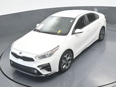 Used 2021 Kia Forte LXS image 42