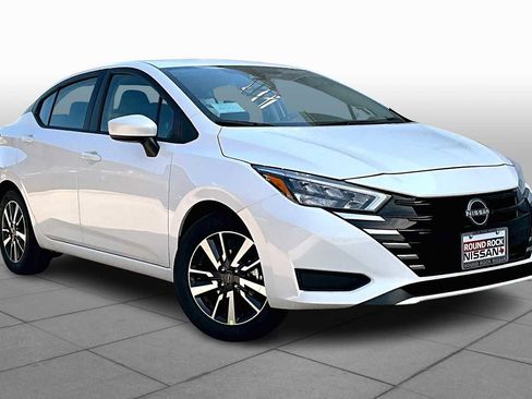 New 2025 Nissan Versa SV w/ Trunk Package FWD image 2