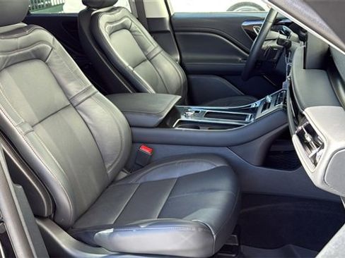 New 2025 Lincoln Aviator Reserve w/ Jet Appearance Package image 9