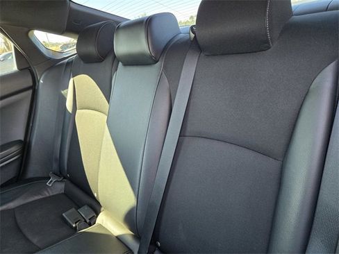 Used 2019 Honda Civic Sport image 12