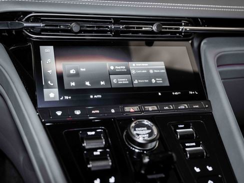 Used 2024 Aston Martin DB12 Coupe image 23