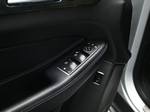 Used 2019 Mercedes-Benz GLE 400 4MATIC image 8