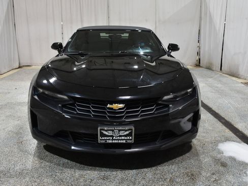 Used 2020 Chevrolet Camaro LT image 4