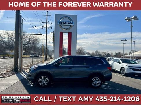 Used 2017 Honda Pilot LX image 1