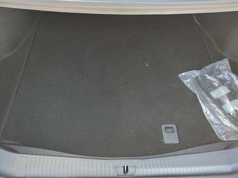 Used 2021 Toyota Avalon Touring image 22