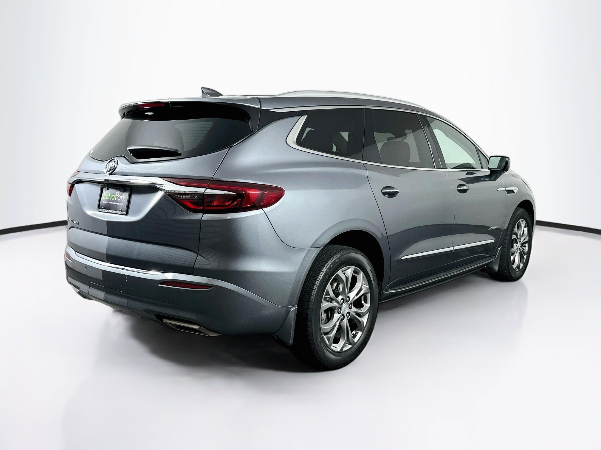 Used 2021 Buick Enclave Avenir w/ Avenir Technology Package FWD image 9