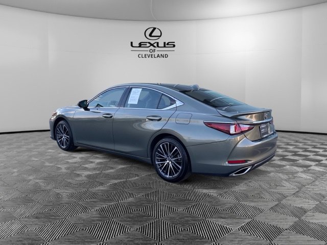 Used 2024 Lexus ES 350 w/ Premium Package FWD image 5