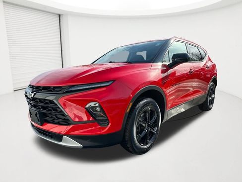 Certified 2023 Chevrolet Blazer LT w/ Convenience Package AWD/4WD image 1